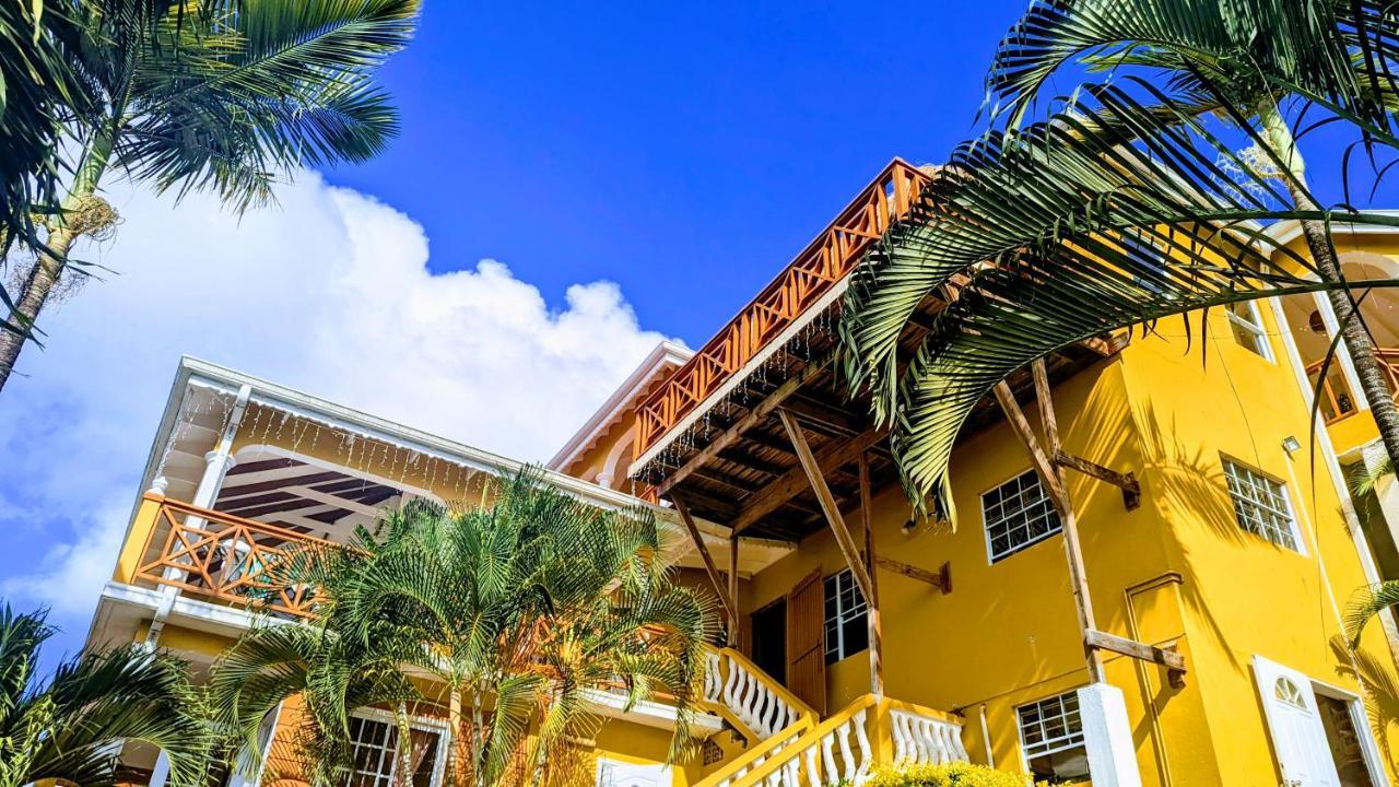 Sunset Lane Hotel Laborie Exterior foto